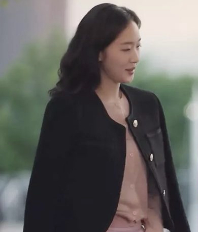 韓国ドラマシスターズ衣装のブランドは？